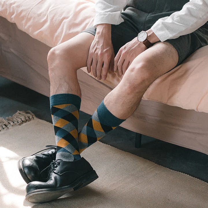 Calzini da uomo con motivo a rombi colorati e funky