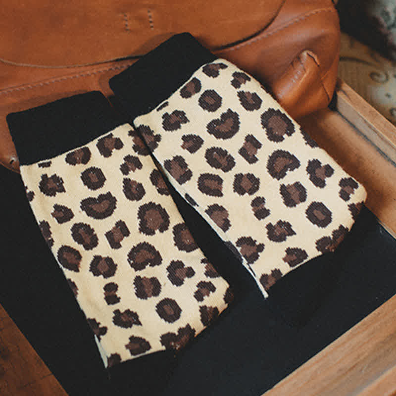 Calzini da uomo con stampa leopardata