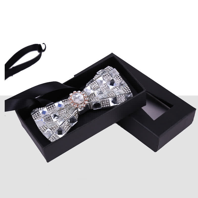Papillon da uomo con perline luminose e strass in pietra