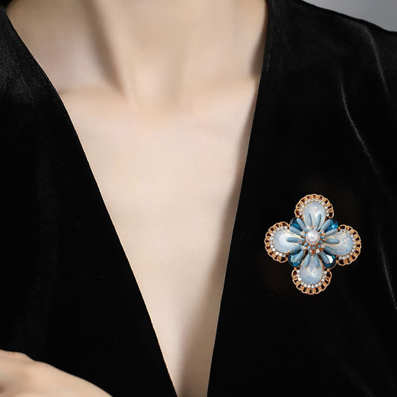 Spilla da donna vintage con fiore in opale blu