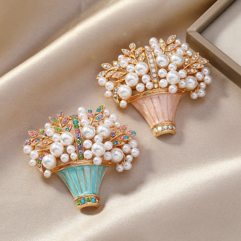 Spilla a forma di cestino di fiori con perle finte da donna