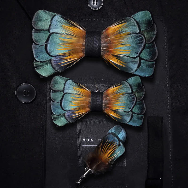 Papillon con piume di girasole verde e arancione per bambini con spilla da bavero