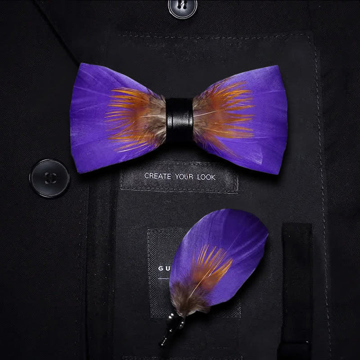 Papillon con piume viola e arancione decorato per bambini con spilla da bavero - Ragazzo - image 0
