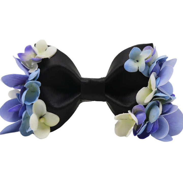 Papillon da uomo con fiori artificiali viola e bianchi da giardino