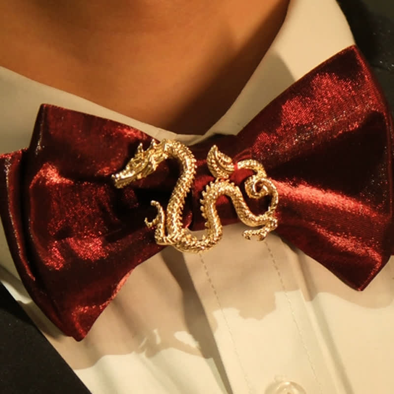 Papillon da uomo con decorazione drago bordeaux lucido retrò
