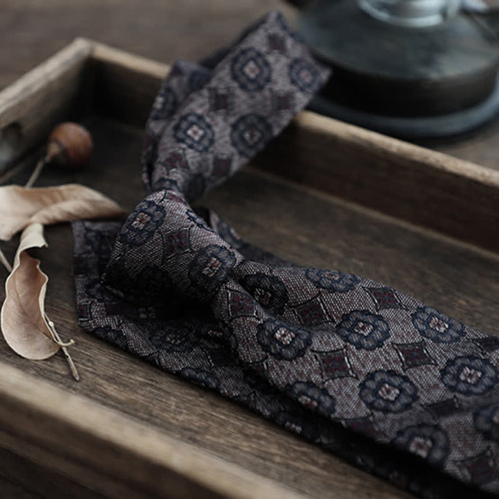 Cravatta da uomo in pura seta con motivo Paisley a righe e fiori