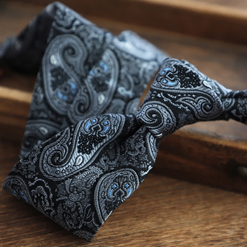 Cravatta da uomo in pura seta con motivo Paisley a righe e fiori