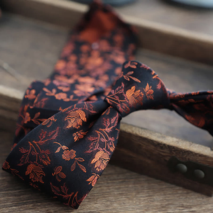 Cravatta da uomo in pura seta con motivo Paisley a righe e fiori