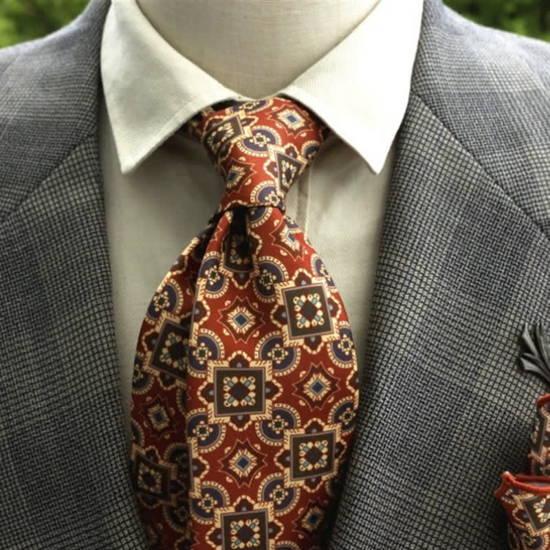 Cravatta Boho con motivo floreale fantastico da uomo
