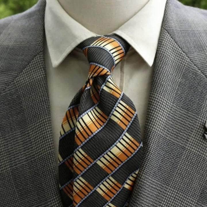Cravatta Boho con motivo floreale fantastico da uomo