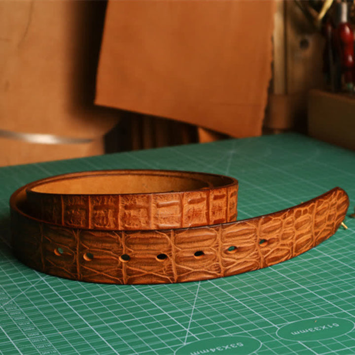 Cintura in pelle con motivo in coccodrillo goffrato da uomo - image 16