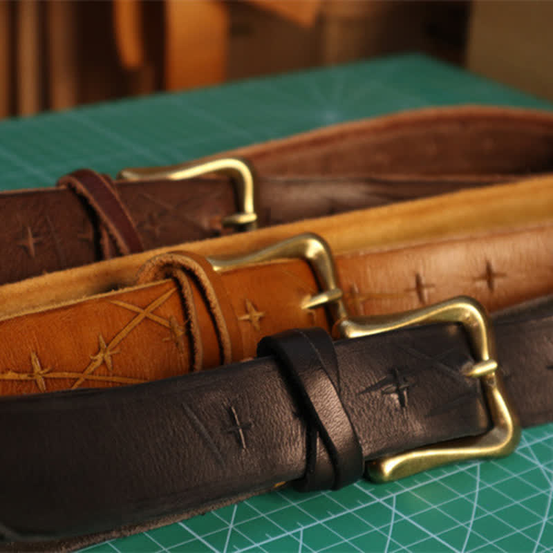 Cintura in pelle con design a croce tagliato a mano da uomo