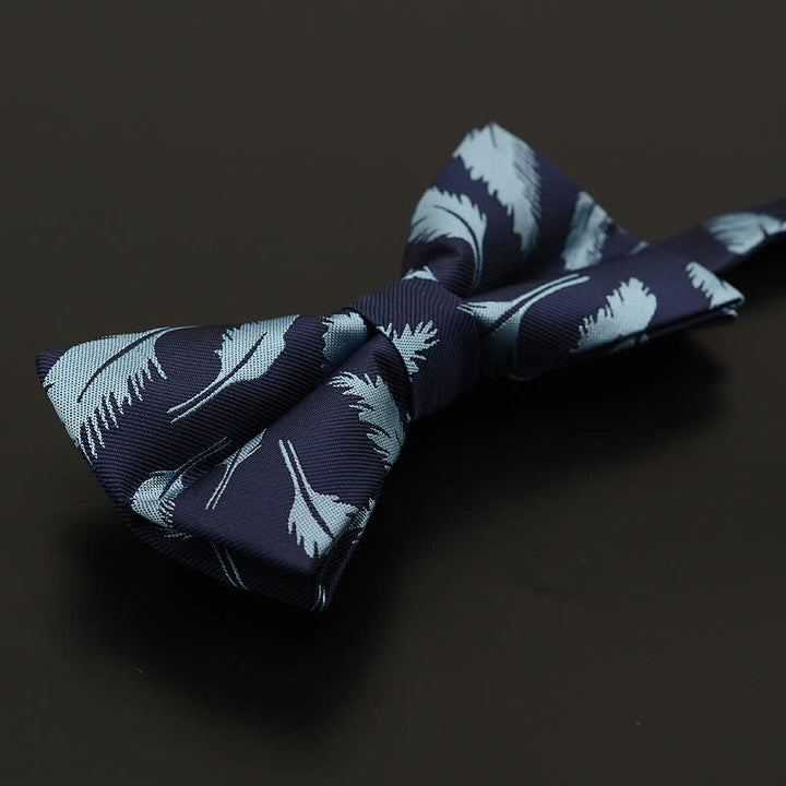 Papillon casual quotidiano da uomo con motivo floreale e piume