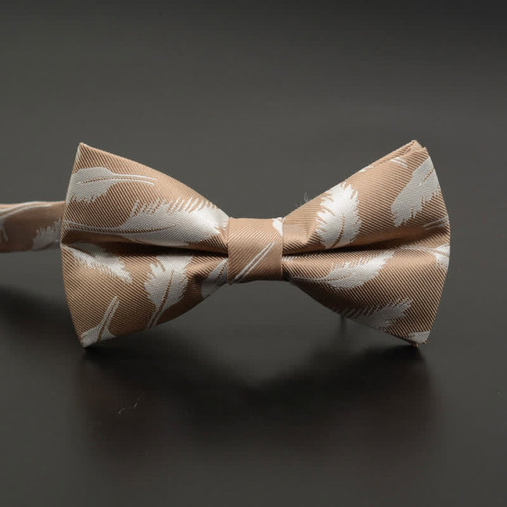 Papillon casual quotidiano da uomo con motivo floreale e piume