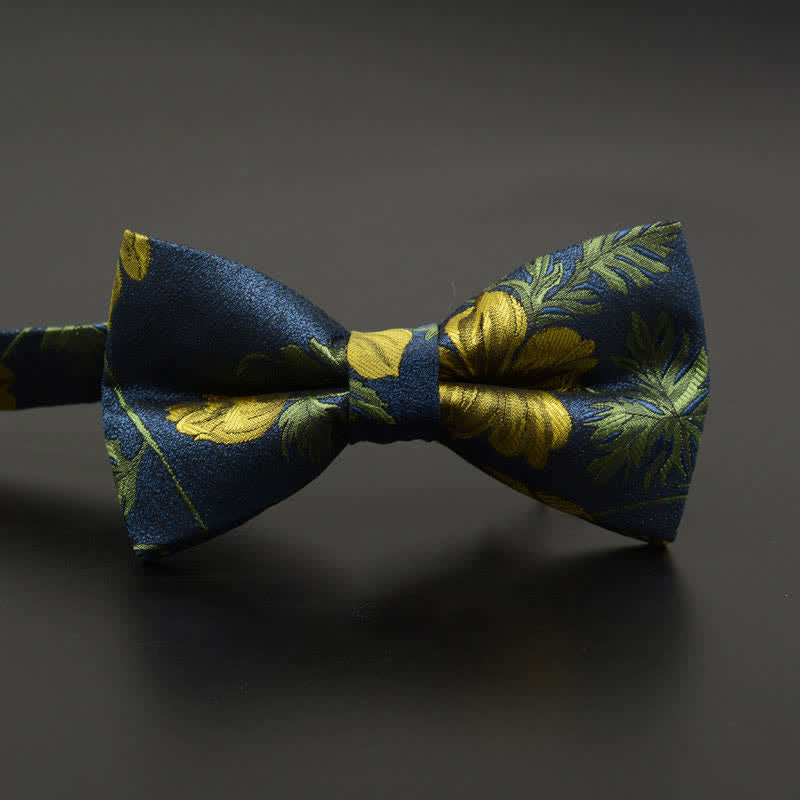 Papillon casual quotidiano da uomo con motivo floreale e piume