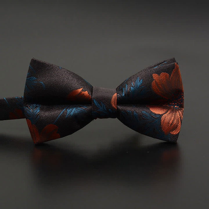 Papillon casual quotidiano da uomo con motivo floreale e piume