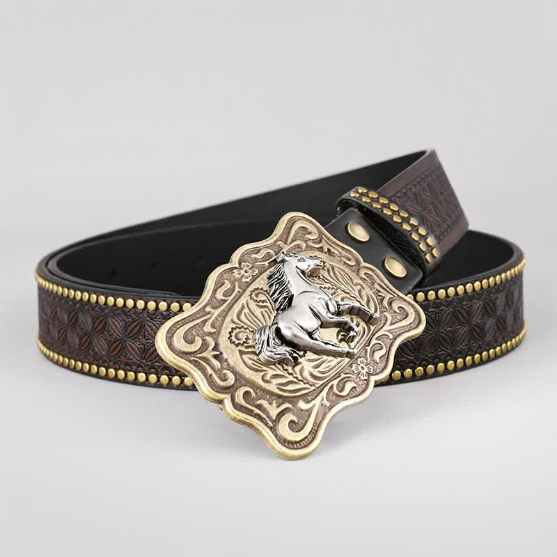 Cintura in pelle marrone scuro con rivetti a forma di cavallo da corsa