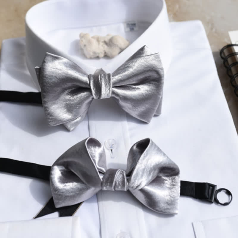 Papillon doppio strato grigio argento lucido alla moda da uomo