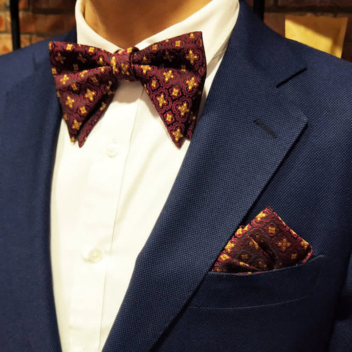 Papillon oversize a punta con ricamo rosso scuro e oro da uomo