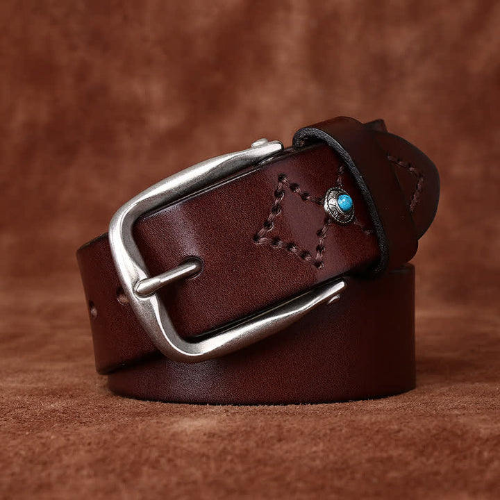 Cintura in pelle alla moda con abbellimenti classici con perline