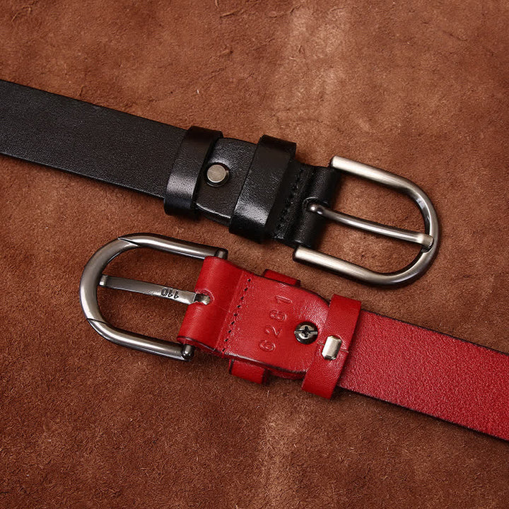 Cintura in pelle sottile casual alla moda con rivetti in metallo