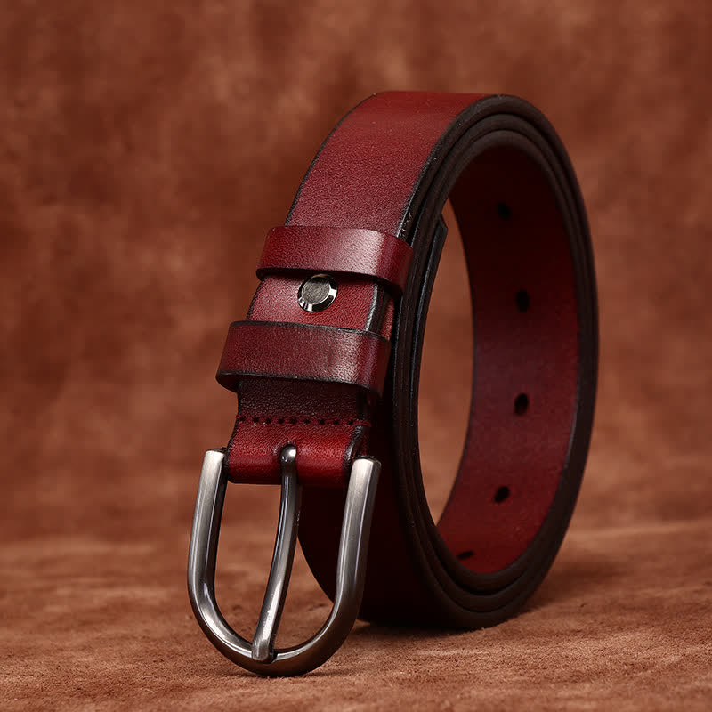 Cintura in pelle sottile casual alla moda con rivetti in metallo