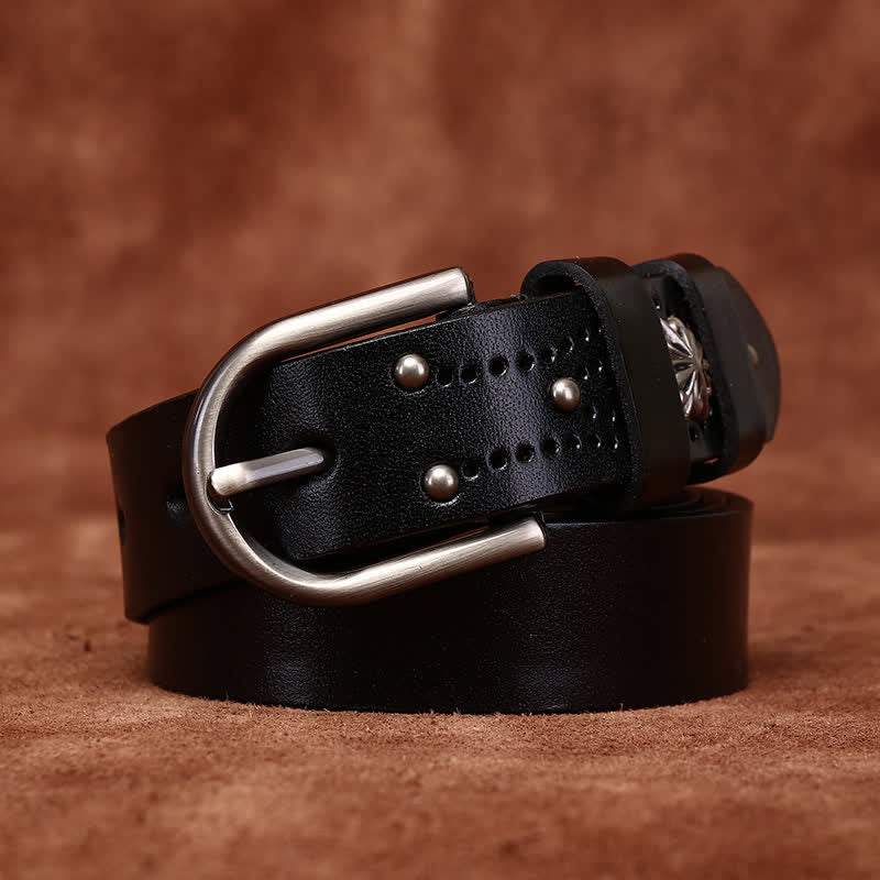 Cintura in pelle sottile casual alla moda con rivetti in metallo