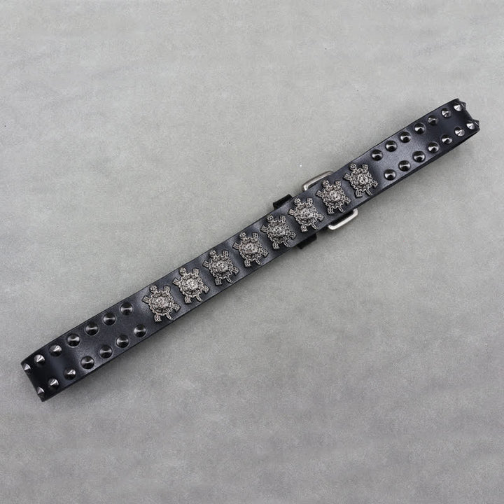 Cintura in pelle con doppio perno e rivetti a tartaruga in metallo tridimensionale