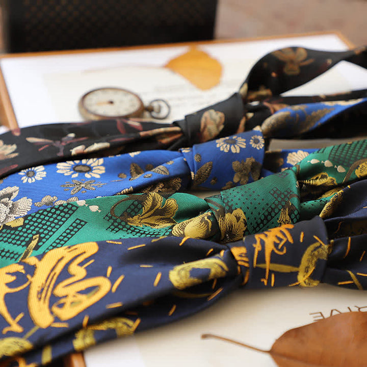 Cravatta da uomo Gentleman Flourish Vintage Flower