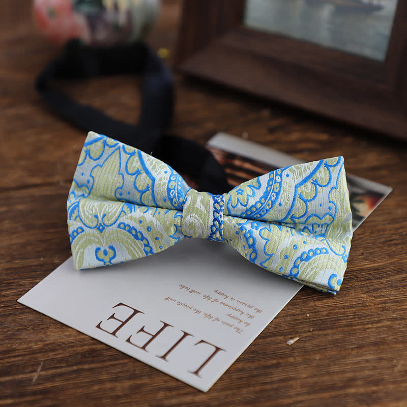 Papillon da uomo con motivo jacquard Paisley dai colori vivaci