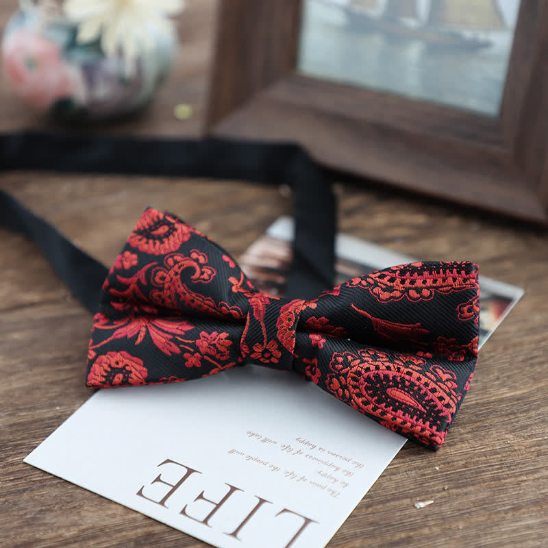 Papillon da uomo con motivo jacquard Paisley dai colori vivaci