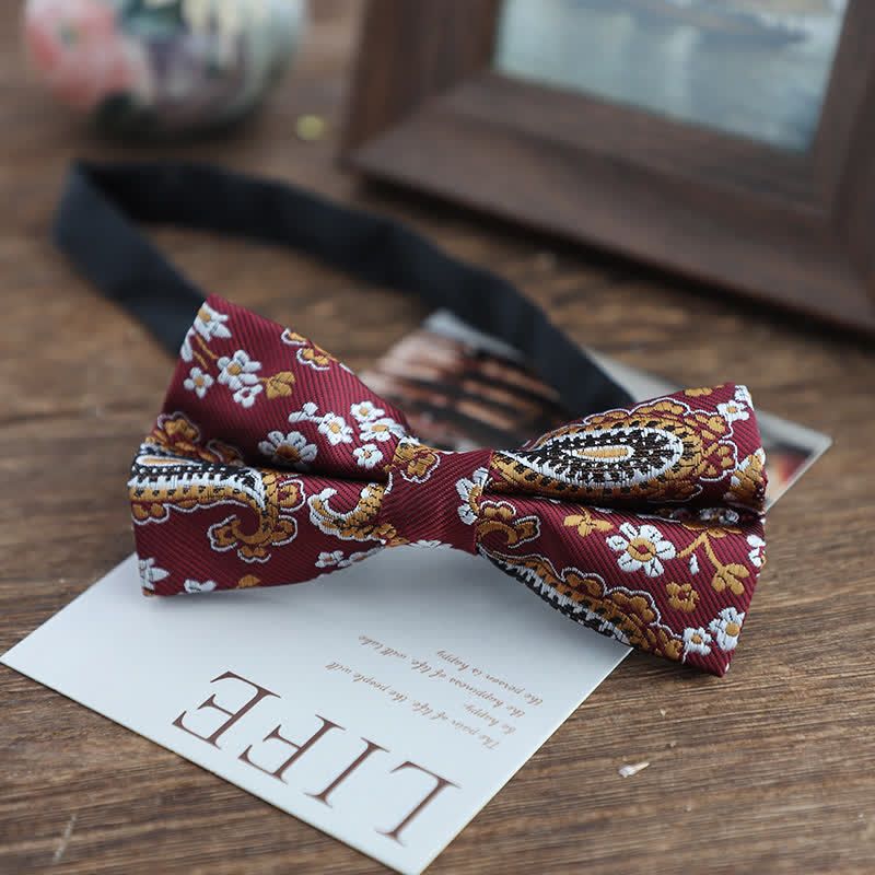 Papillon da uomo con motivo jacquard Paisley dai colori vivaci