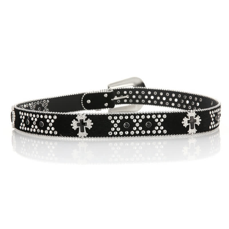 Cintura in pelle con fibbia incisa e rivetto a croce nera, decorazione con strass