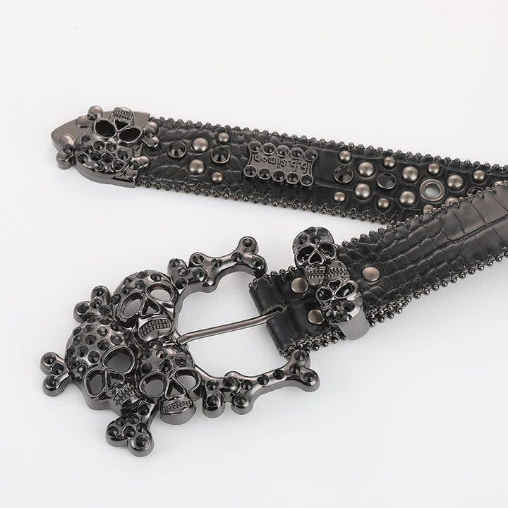 Cintura in pelle con borchie mini teschio e strass - image 3