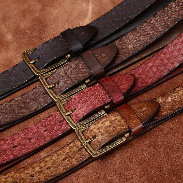 Cintura in pelle con diamante in rilievo vintage progettata