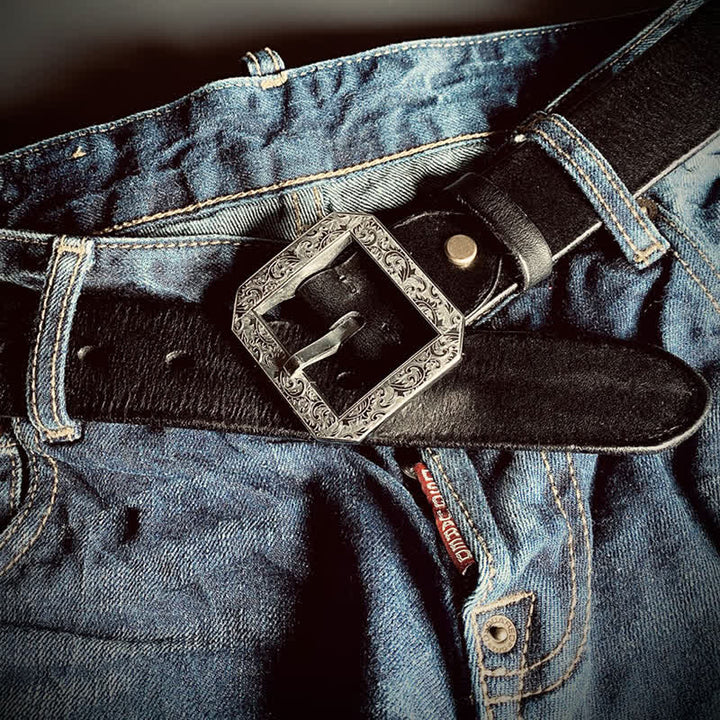 Cintura in pelle con fibbia incisa floreale quadrata per pantaloni