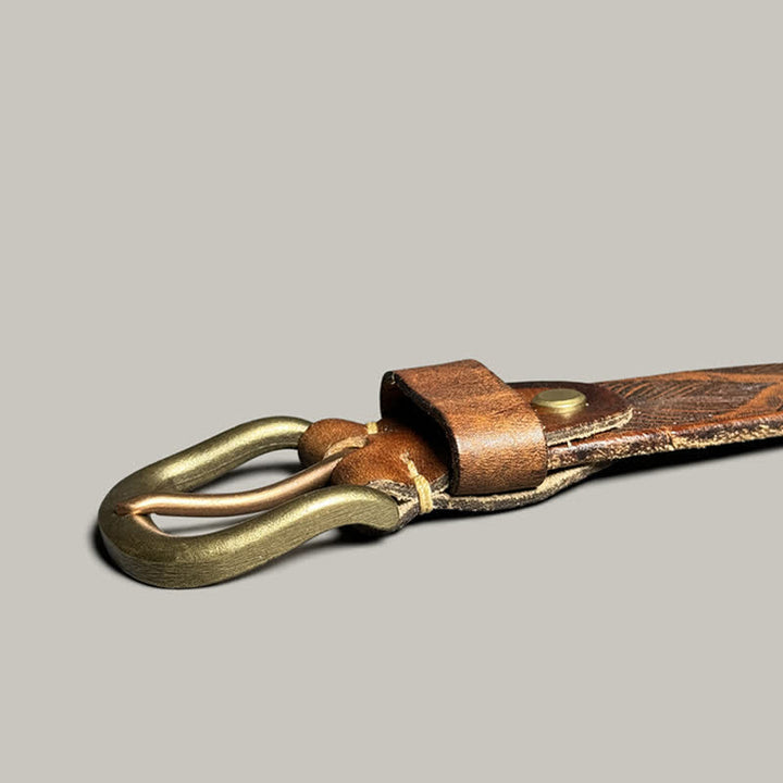 Cintura in pelle goffrata personalizzata con foglie di piante invecchiate