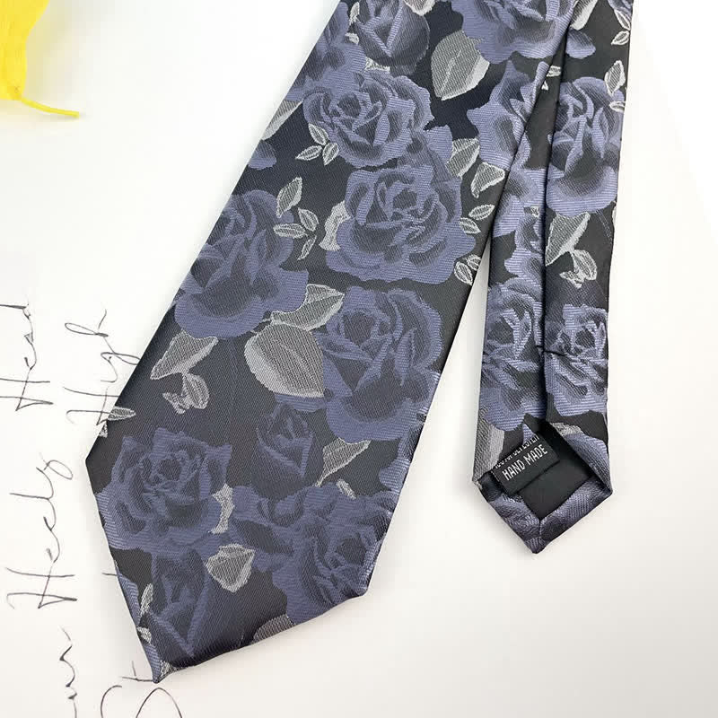 Cravatta da uomo casual con motivo floreale a rose grandi - image 5
