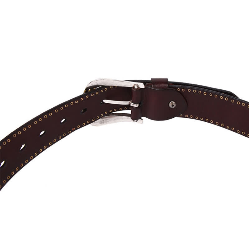 Cintura in pelle con borchie a stella a cinque punte in stile Weathern