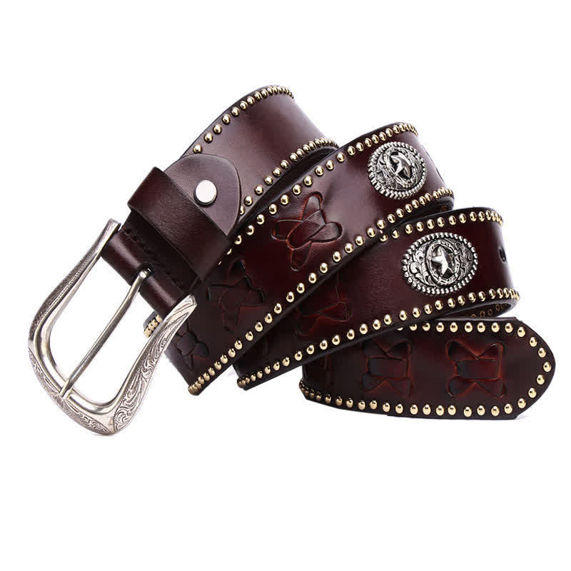 Cintura in pelle con borchie a stella a cinque punte in stile Weathern