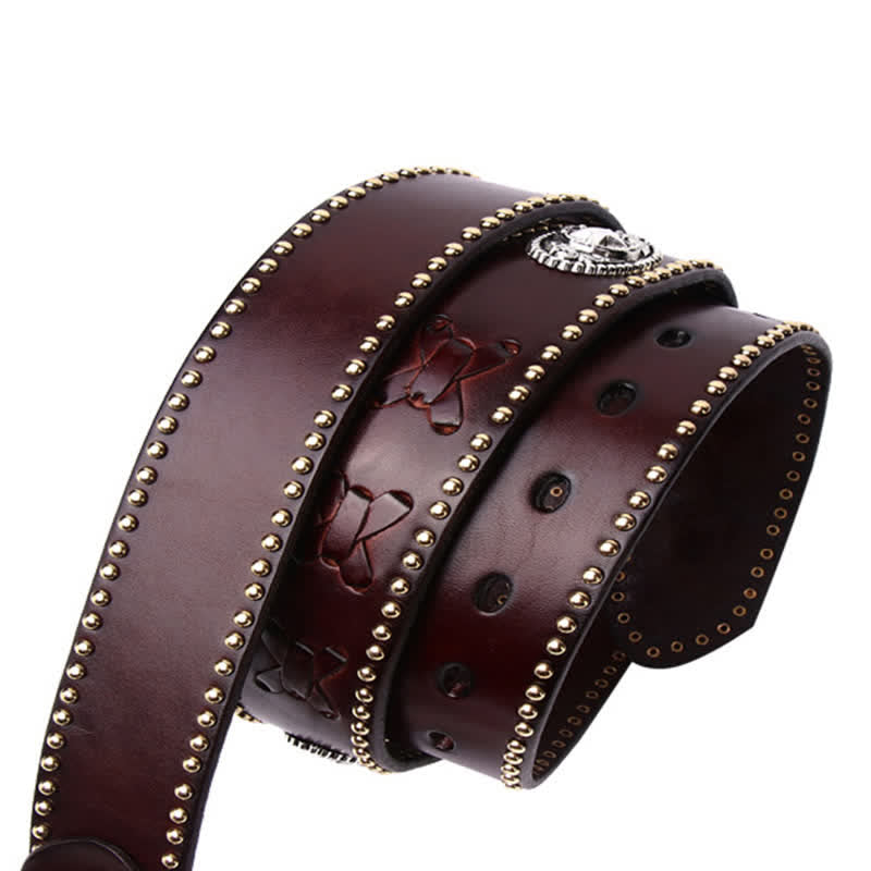 Cintura in pelle con borchie a stella a cinque punte in stile Weathern
