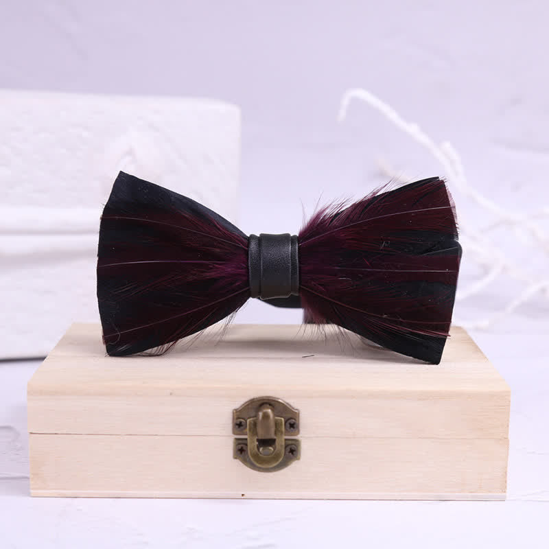 Papillon con piume pre-annodato rosso bianco bordeaux