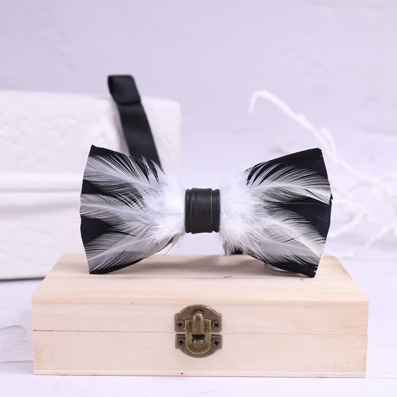 Papillon con piume pre-annodato rosso bianco bordeaux