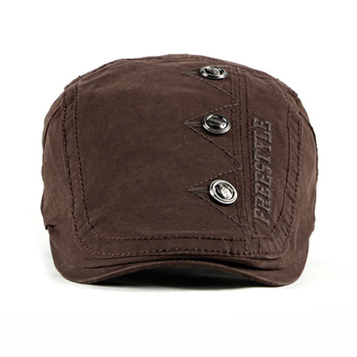 Cappello basco piatto con decorazioni punk rivetto