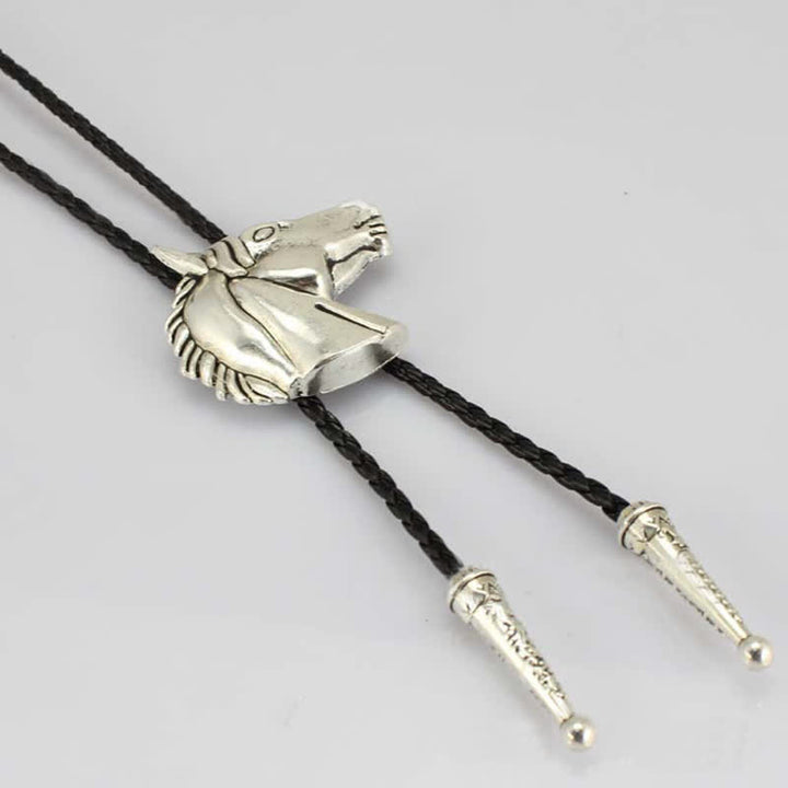 Cravatta Bolo in pelle da cowboy con testa di cavallo stereoscopica