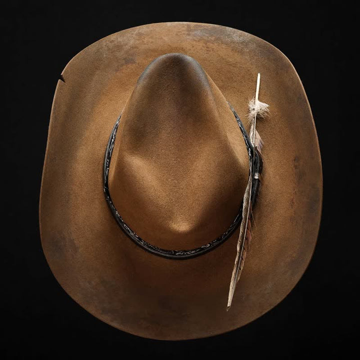 Cappello da cowboy in lana con cinturino in pelle Paisley e piume