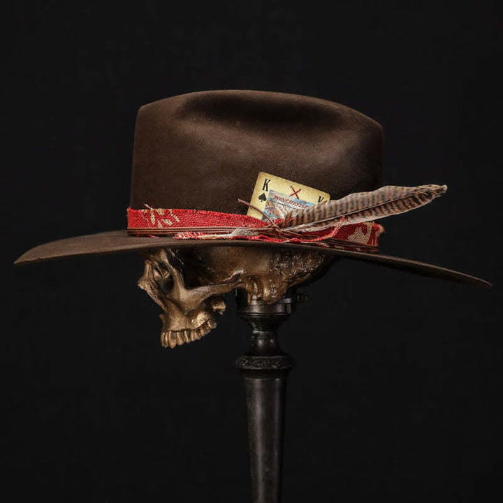 Cappello da cowboy in tessuto rosso di lana imitazione marrone scuro