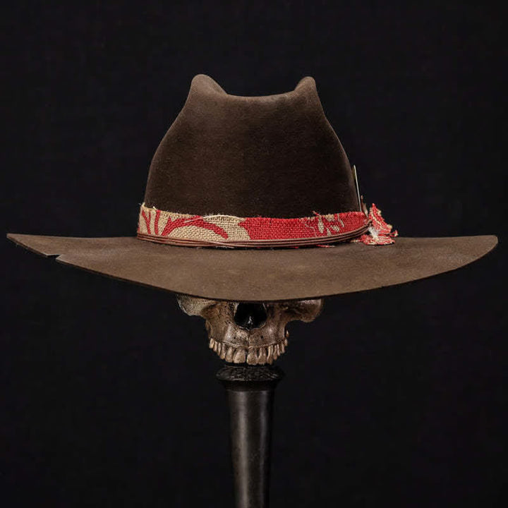 Cappello da cowboy in tessuto rosso di lana imitazione marrone scuro