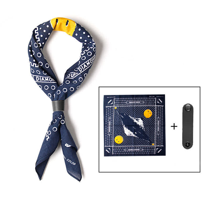 Sciarpa quadrata stampata Paisley alla moda con fibbia per sciarpa
