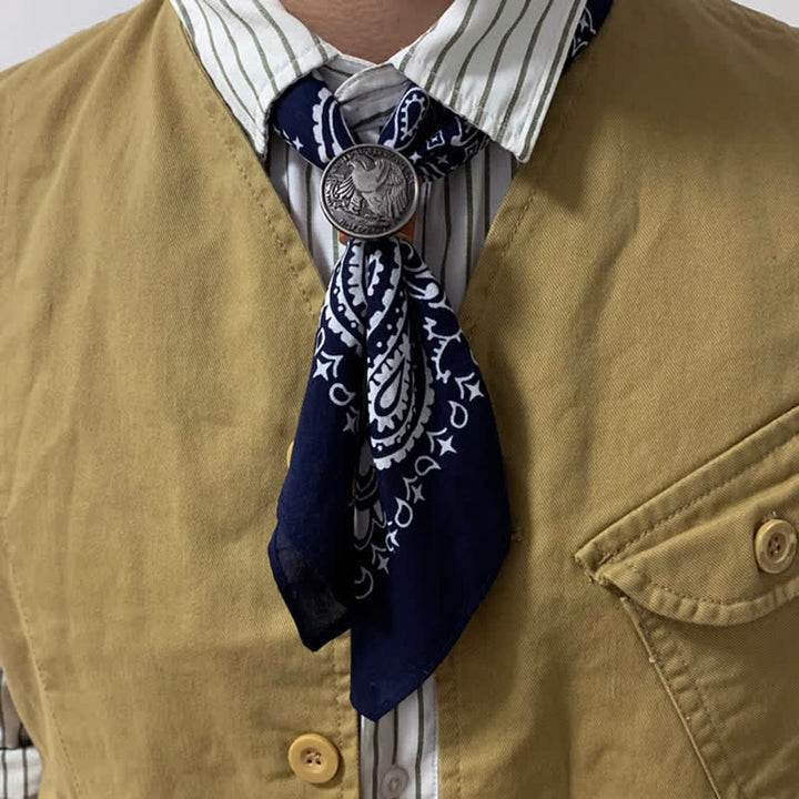 Sciarpa quadrata stampata Paisley alla moda con fibbia per sciarpa